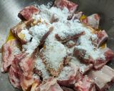 รูปขั้นตอนการทำที่ 2 ของ ซี่โครงหมูนึ่งเต้าหู้ยี้