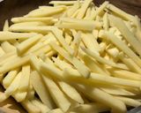 Foto del paso 1 de la receta: Papas fritas crocantes a caballo