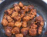 Foto langkah ke 4 dari resep Cajun Butter Steak Bites.
