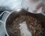 Foto langkah ke 5 dari resep Creamy Mushroom Soup.