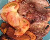 Foto del paso 4 de la receta: Carne de cerdo frita y tajadas de plátano