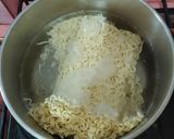 Foto langkah ke 1 dari resep Mie Telur Kecap.