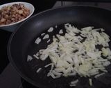 Foto del passaggio 2 della ricetta Fusilli con verdure e pancetta croccante