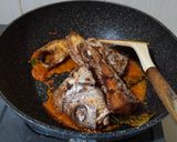 Foto langkah ke 4 dari resep Gulai Pindang Ikan Capa Ruku².