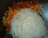 Foto langkah ke 3 dari resep (654) Bihun Kentang wortel (isian pastel).