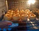 Foto langkah ke 3 dari resep Soes Fla Buah Naga.