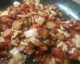 Foto del paso 4 de la receta: Frijoles charros🍖🌿🧀🌮