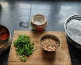 A picture of step 3 of Sabudana khichadi.