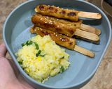 Foto langkah ke 6 dari resep Chicken Skewers & Egg Butter Rice (Sate Ayam & Nasi telur mentega) : 10m+ MPASI & Finger Food.