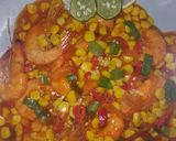 Foto langkah ke 4 dari resep Udang saus jagung asam manis.