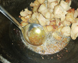Foto del paso 3 de la receta: Arroz con chuleta de cerdo y maíz tierno