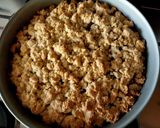 Foto del passaggio 17 della ricetta Sbriciolata pesche e amaretti