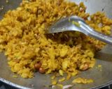 A picture of step 3 of Indore poha.