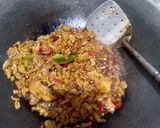 Foto langkah ke 3 dari resep Orek Tempe Kering Pedas Manis.