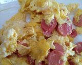 Foto del paso 4 de la receta: Huevos con salchicha