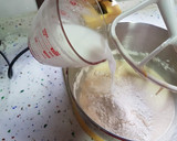 Foto del paso 8 de la receta: Bundt cake de Coco y chocolate blanco// Raffaello or coconut and white chocolate!!