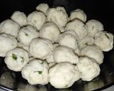 Foto langkah ke 2 dari resep Baso ayam tanpa tepung.