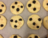 Foto del paso 5 de la receta: Cookies de arándanos y chocolate blanco
