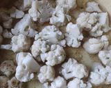 আলু ফুলকপির ডালনা (aloo fulkopir dalna recipe in Bengali) রেসিপি ধাপ - 1 ছবি