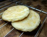 Foto del paso 10 de la receta: Arepas de maíz blanco pisado