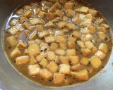 A picture of step 4 of Shola Kochur Dalna / Taro Root Curry.