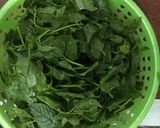 Hình bước làm 2 của món Rau Mồng Tơi xào Tôm