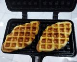 Foto langkah ke 3 dari resep Croffle Instan.