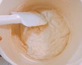 A picture of step 4 of White coconut cake.