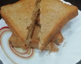 A picture of step 4 of Grilled Mayo Sandwich.