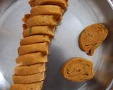 ખાજા મેથી પૂરી (Khaja Methi Puri recipe In Gujarati) રેસીપી સ્ટેપ3ફોટો