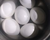 A picture of step 1 of Goan Egg Vindaloo.