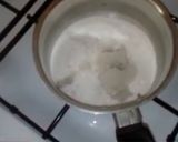 صورة لخطوة 1 من وصفة فلون طبقات بقالب الموسكوتشو