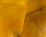A picture of step 1 of Mango juice.
