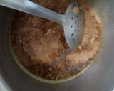 A picture of step 2 of Egg Gravy 🥚🍳🥚.