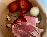 Sörben párolt, sült füstölt csülök répával, medvehagymás batátapürével recept fázis 1 fotója