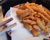 Foto del paso 3 de la receta: Tempura de verduras y lomo de cerdo en salsa de soja y miel