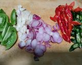 Foto langkah ke 2 dari resep Tumis kikil pedas.
