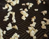 Foto del paso 3 de la receta: Tortilla de pencas o tallos de acelga 🥬 receta de aprovechamiento