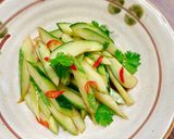 Hình bước làm 2 của món Dưa leo trộn nước tương chua ngọt