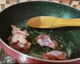 A picture of step 2 of Chicken Hot and Sour Soup.