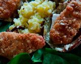 A picture of step 8 of Vegan Chicken Jacket (+ salad).