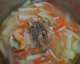 Gyors zöldség főzelék, kakukkfüves sült csirkével recept fázis 3 fotója