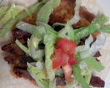 A picture of step 3 of milenesa de pollo or rez.