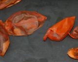 Foto del paso 1 de la receta Tostas de tomate confitado y pollo