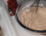 A picture of step 2 of Cranberry cream chesse chocolate dessert.