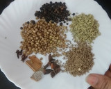 காடை மிளகு வருவல் (Kaadai milagu varuval recipe in tamil) ரெசிபி ஸ்டேப் 1 புகைப்படம்
