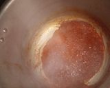 A picture of step 4 of Aloo mater ka simple salan.