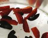 Gambar langkah 1 resipi Agar-agar strawberry #Umie.