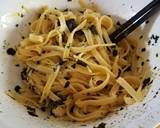 Garlic olive oil pasta