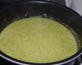 Brokkolifőzelék recept fázis 6 fotója